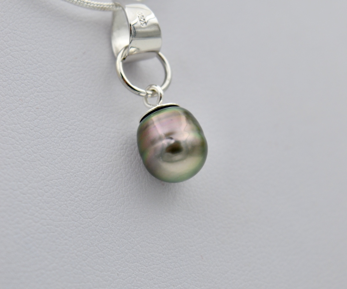 collection-hawaikinui-perle-cerclee-de-9mm-collier-en-perles-de-tahiti-2