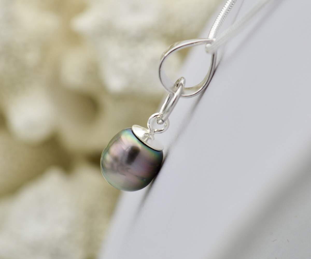 collection-hawaikinui-perle-cerclee-de-9mm-collier-en-perles-de-tahiti-4