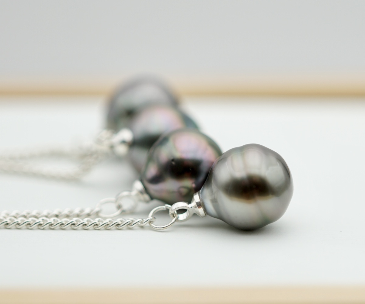 collection-poehei-4-perles-cerclees-montees-en-boucles-d-oreilles-boucles-oreilles-en-perles-de-tahiti-5