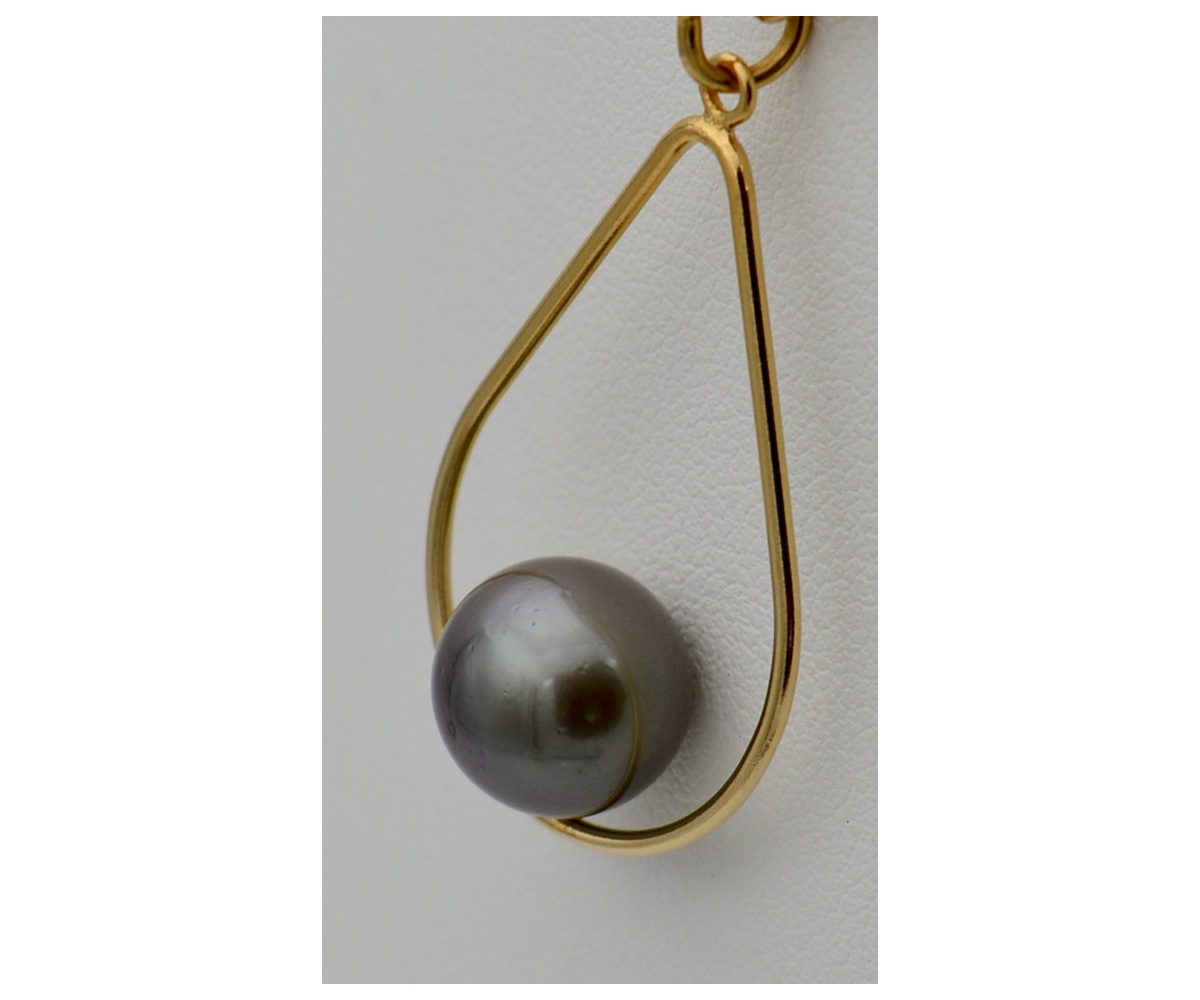 collection-uru-perle-de-9-7mm-sur-gold-filled-collier-en-perles-de-tahiti-3