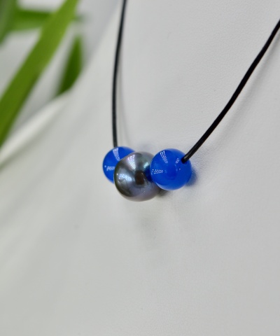 145-collection-ninamu-agate-bleue-collier-en-perles-de-tahiti-et-pierres-naturelles-0