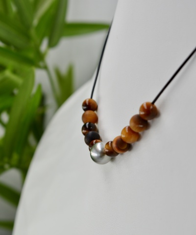 148-collection-tahita-oeil-de-tigre-collier-en-perles-de-tahiti-et-pierres-naturelles-0