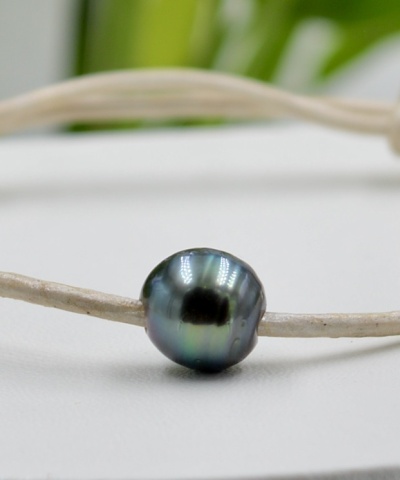 4-collection-herenui-perle-sur-cordon-cuir-beige-bracelet-en-perles-de-tahiti-0