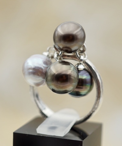 645-collection-teava-4-perles-de-9mm-multicolores-bague-en-perles-de-tahiti-0