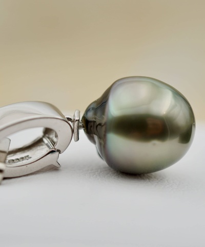 690-collection-manatoa-splendide-perle-baroque-verte-de-10-8mm-pendentif-en-perles-de-tahiti-0