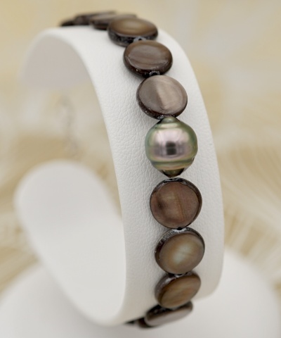 699-collection-poeiti-perle-cerclee-sur-nacre-ambree-bracelet-en-perles-de-tahiti-0