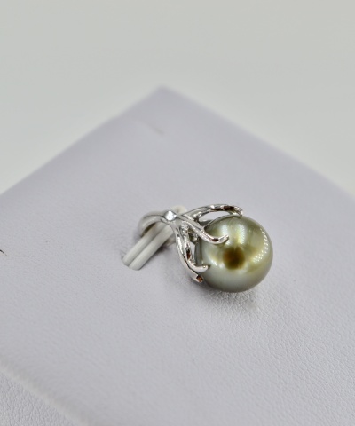 70-collection-fe-e-splendide-perle-gold-de-8-7mm-pendentif-en-perles-de-tahiti-0